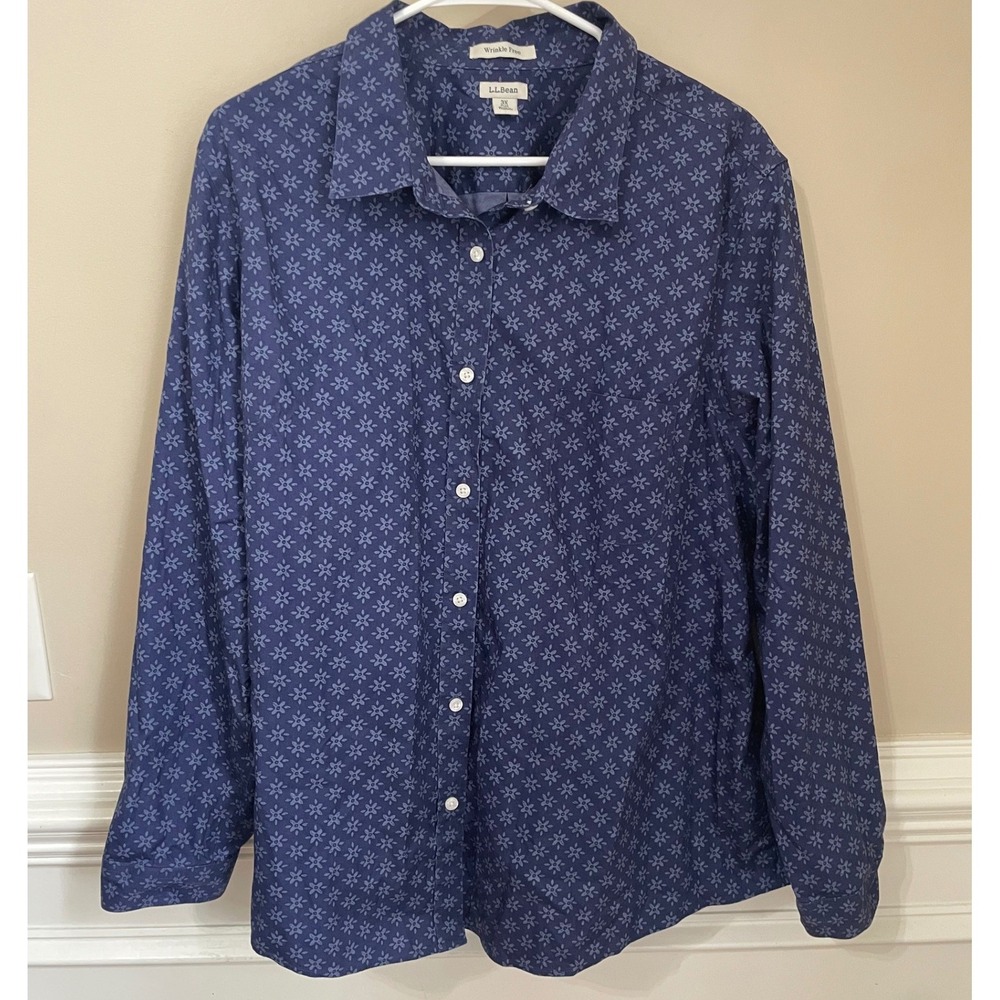 LL Bean Wrinkle Free Button Up Shirt Womens Size 3X Cotton Navy Blue Geo Flower